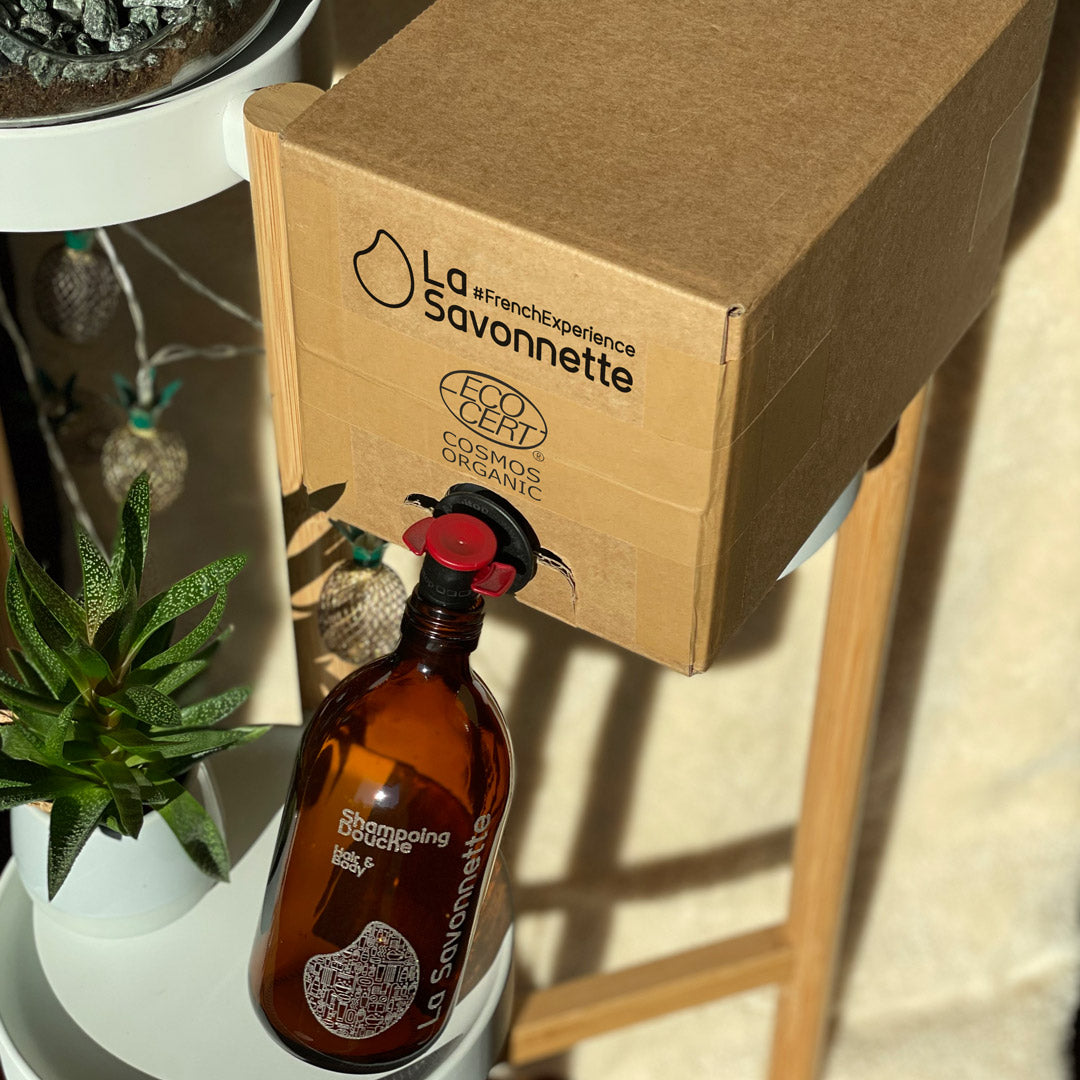 shampoing douche 5 litres et flacon en verre shampoing douche La Savonnette